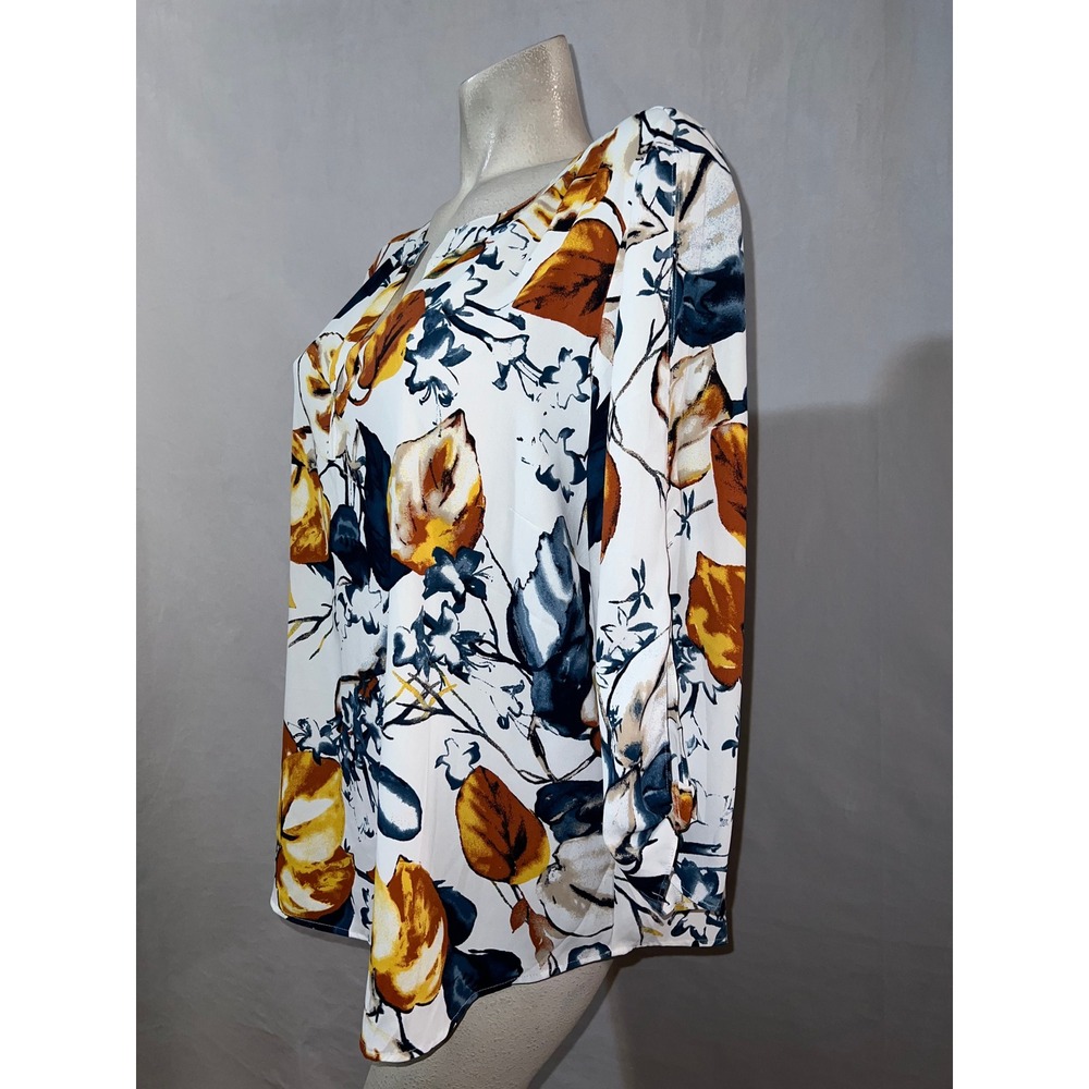 Chicos Womens Size 3 XLarge Floral Split Neck 3/4 Sleeve Blouse White Gold Navy - Picture 4 of 9